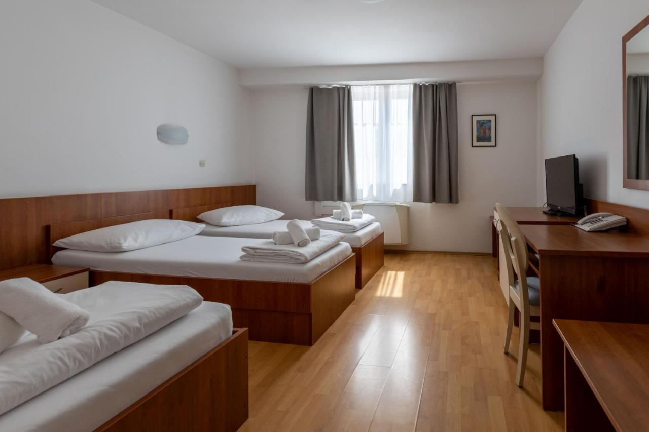 זאדאר Hotel Porto מראה חיצוני תמונה