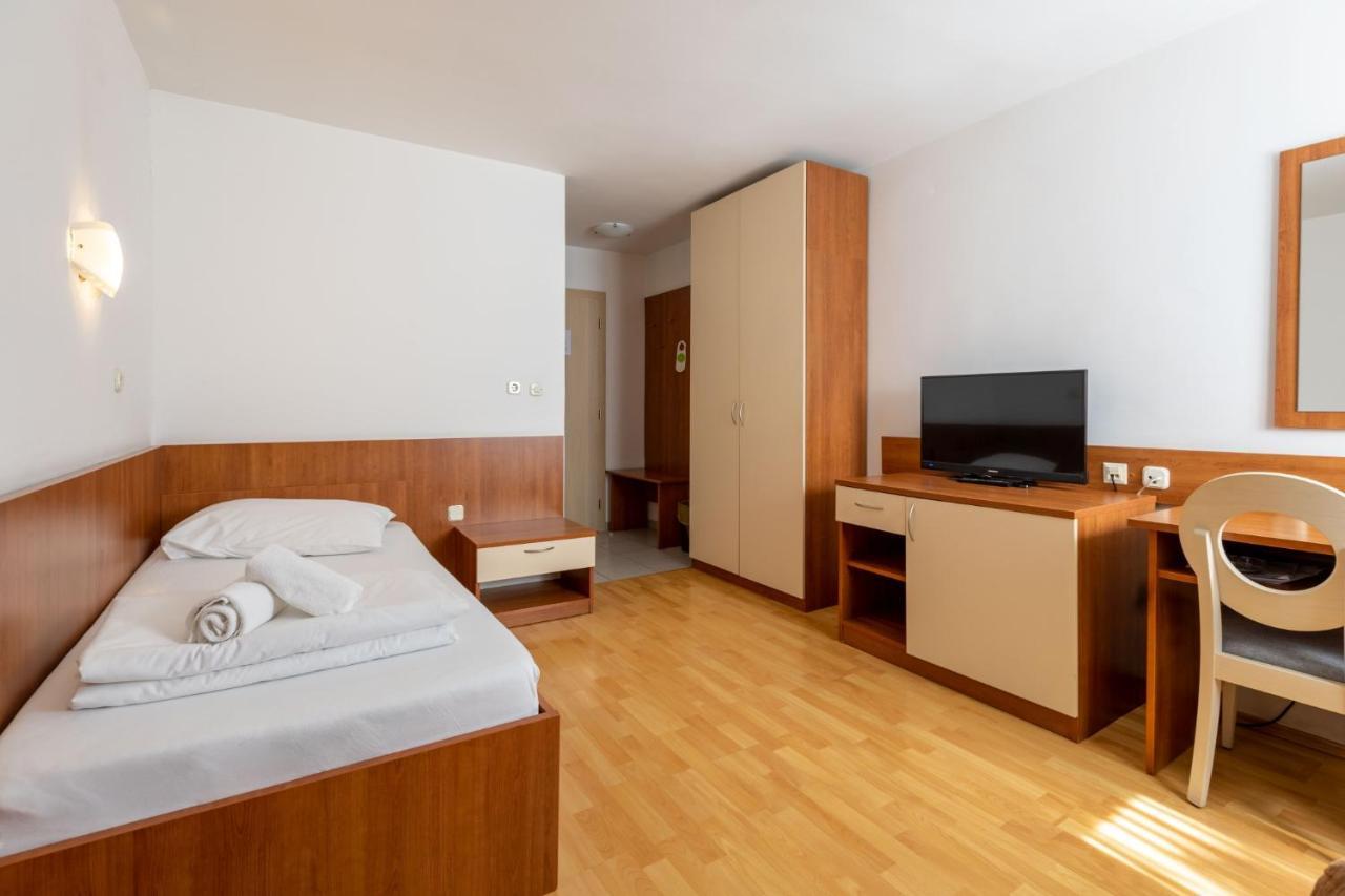 זאדאר Hotel Porto מראה חיצוני תמונה
