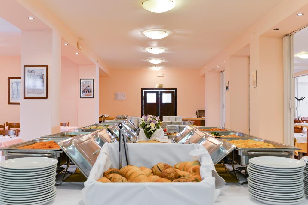זאדאר Hotel Porto מראה חיצוני תמונה