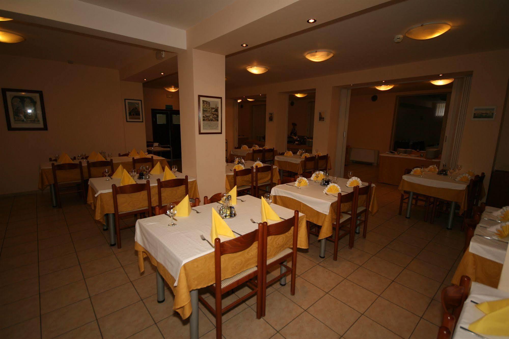 זאדאר Hotel Porto מראה חיצוני תמונה